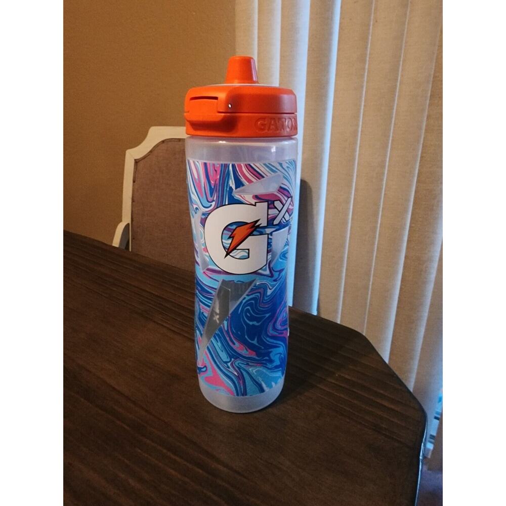 GATORADE GX 30 OZ NON SLIP WATER BOTTLE WHITE & MARBLE BLUE HYDRATION